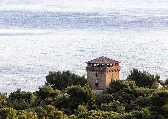 La Torre di guardia (Torre De Bosis)